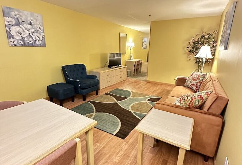 Family Suite, Timberland Inn & Suites