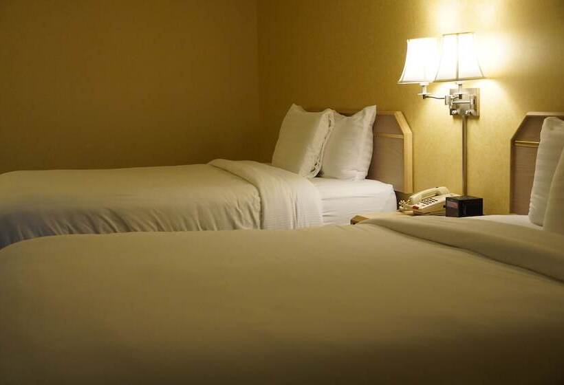 جناح عائلي, Timberland Inn & Suites