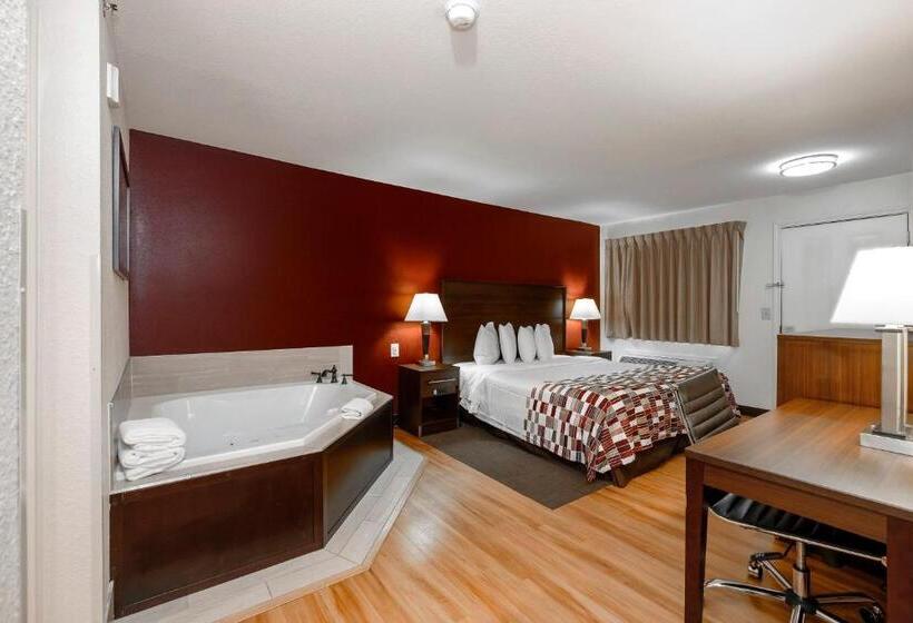 غرفة سوبيريور سرير كينج, Red Roof Inn Helen