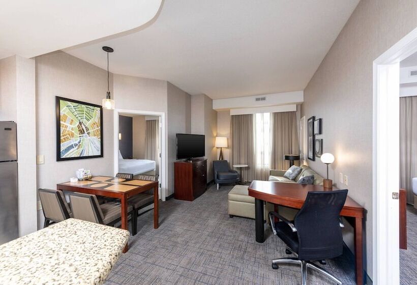 Люкс 2 Спальни, Residence Inn By Marriott Midland