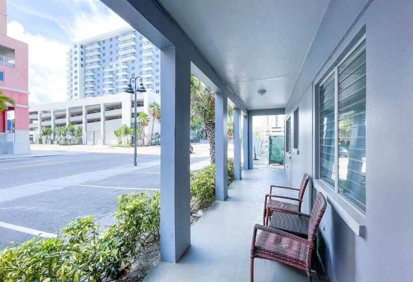 דירת חדר, Sunrise Resort Motel South