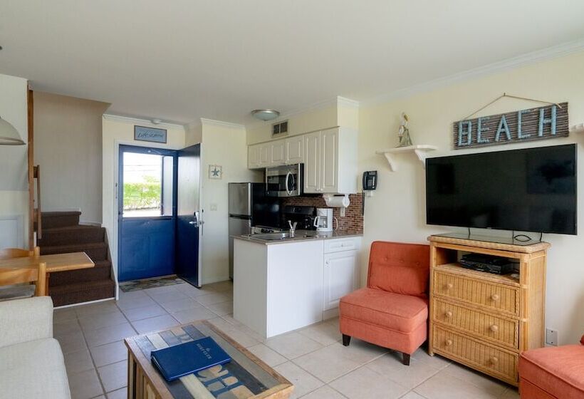 带1个卧室的带海景的公寓, The Surf Club