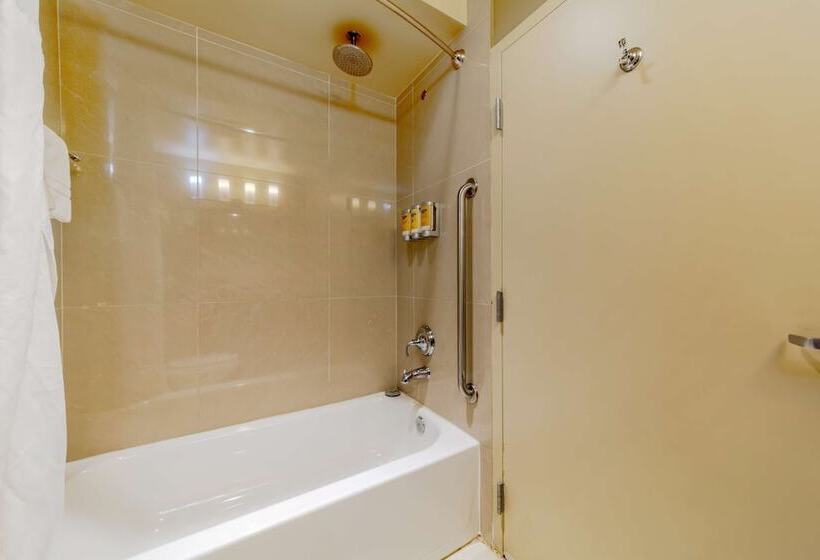 Люкс, Best Western Plus Miami Airport North Hotel & Suites