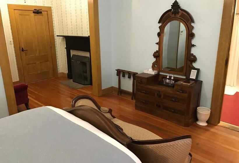 Standard Room Adapted for people with reduced mobility