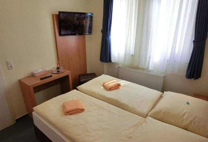 חדר סופריור יחיד, Expo Frankfurt City Centre