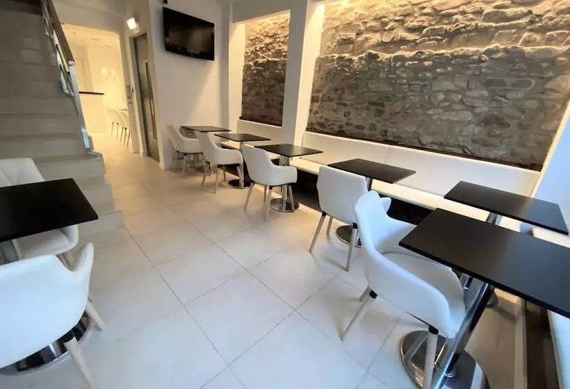 اتاق استاندارد, Hostal Somnis