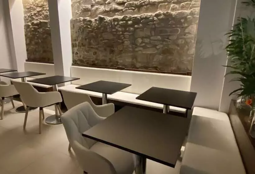 اتاق استاندارد, Hostal Somnis