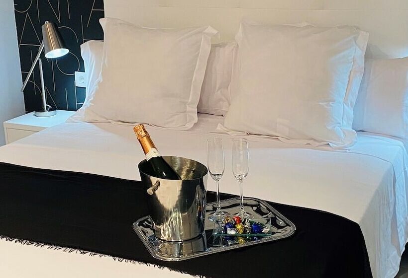 Номер Стандарт, Hostal Somnis