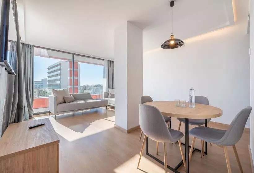 ２ベッドルームのスーペリアアパートメント, Kyrat Amarac Suites