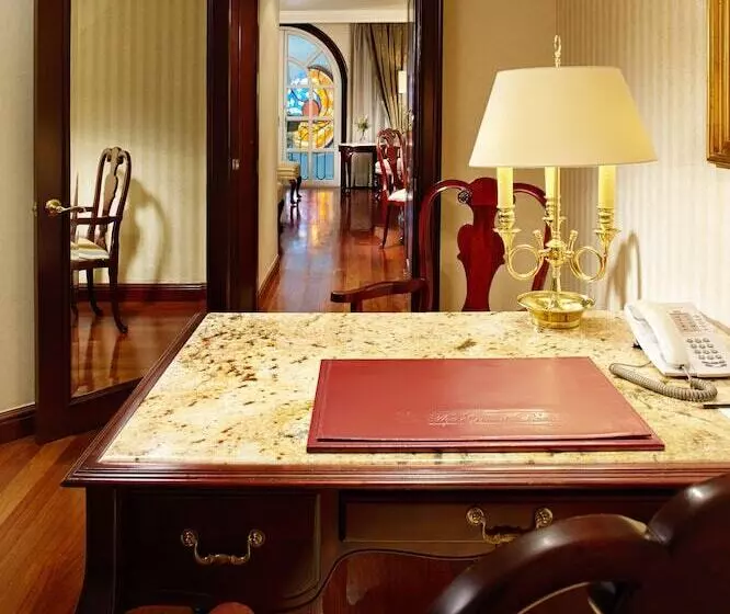 デラックススイート, The Green Park Hotel Boutique