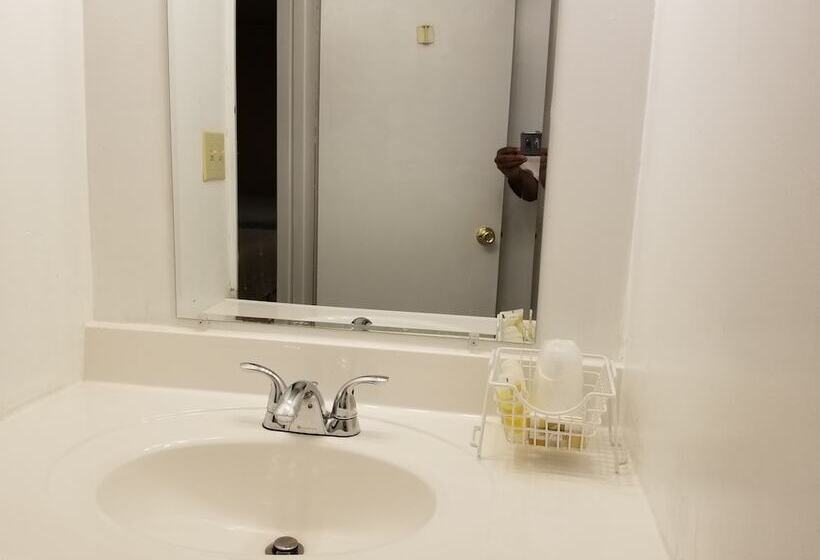 带2个卧室的套房, Lido Motel Lake George