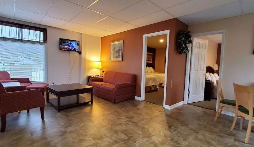 ２ベッドスイートルーム, Lido Motel Lake George