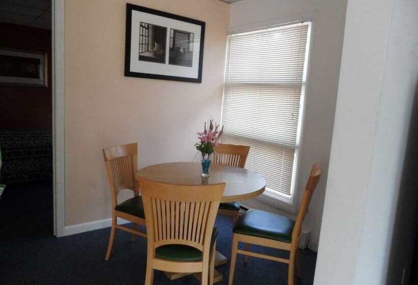 带2个卧室的套房, Lido Motel Lake George