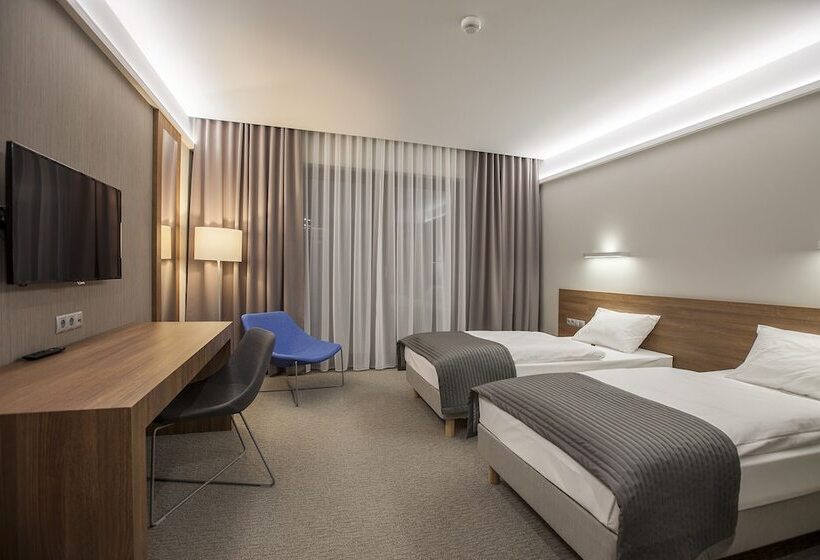 اتاق لوکس, Kolumna Park