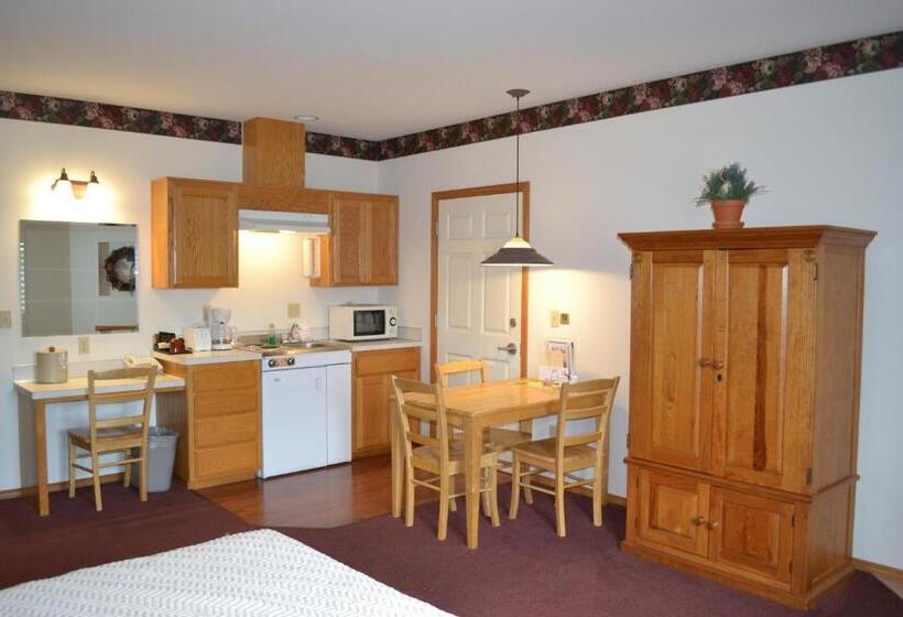 מיטת קינג בסוויטה, Anaco Bay Inn