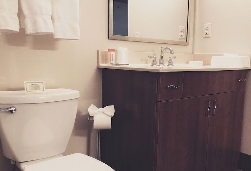 スイート, Aspen Suites Hotel Anchorage