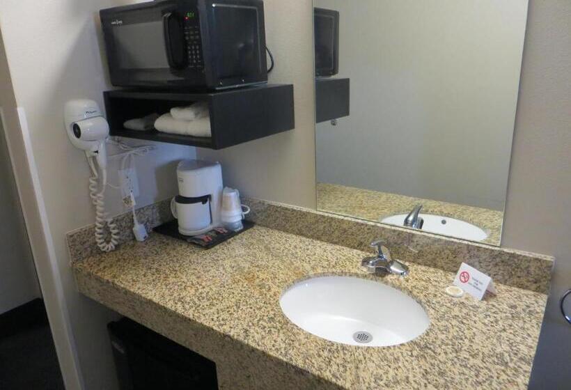 Номер Deluxe Адаптированный для Инвалидов, Baymont By Wyndham Glenwood