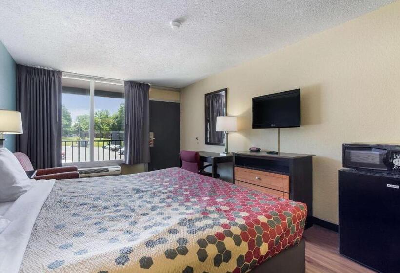 带大床的标准间, Econo Lodge Gallatin   Metro Nashville