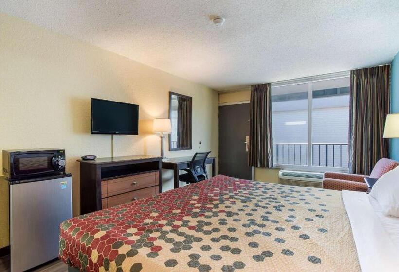 带大床的标准间, Econo Lodge Gallatin   Metro Nashville