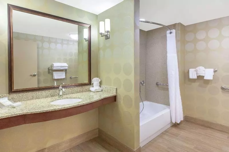 Standard-huone King-vuode, Hilton Garden Inn Ann Arbor