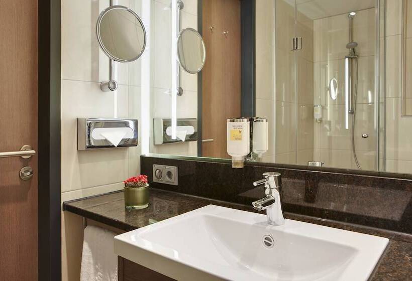 اتاق استاندارد, IntercityHotel Berlin Hauptbahnhof