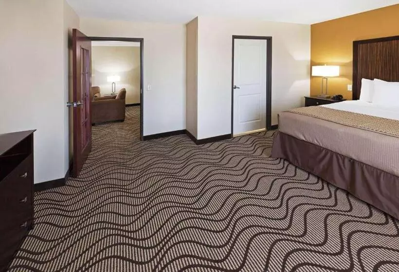 身障者適用スイートルーム, La Quinta Inn & Suites By Wyndham Floresville