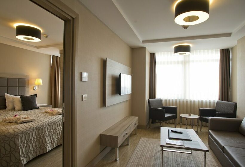 سوییت خانوادگی, Nidya Hotel Galataport