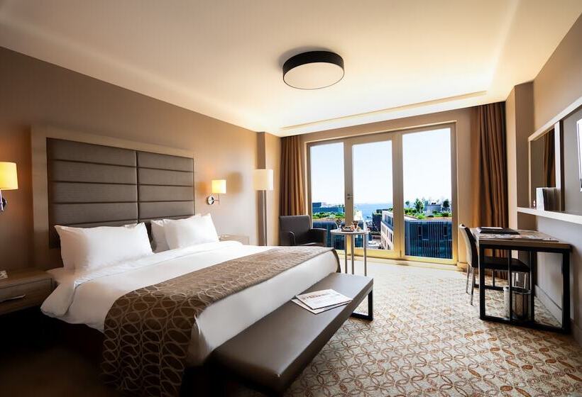 اتاق سوپریور با چشم‌انداز جانبی دریا, Nidya Hotel Galataport