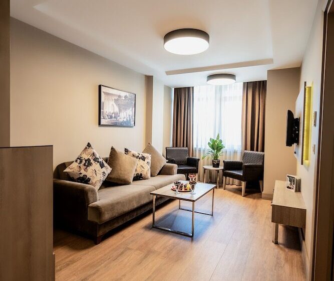 سوییت خانوادگی, Nidya Hotel Galataport