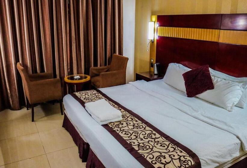 Номер Economy, Phoenix Hotel Dubai