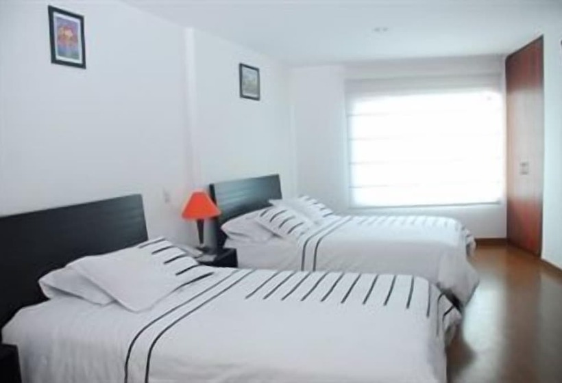 标准间, Real Estacion