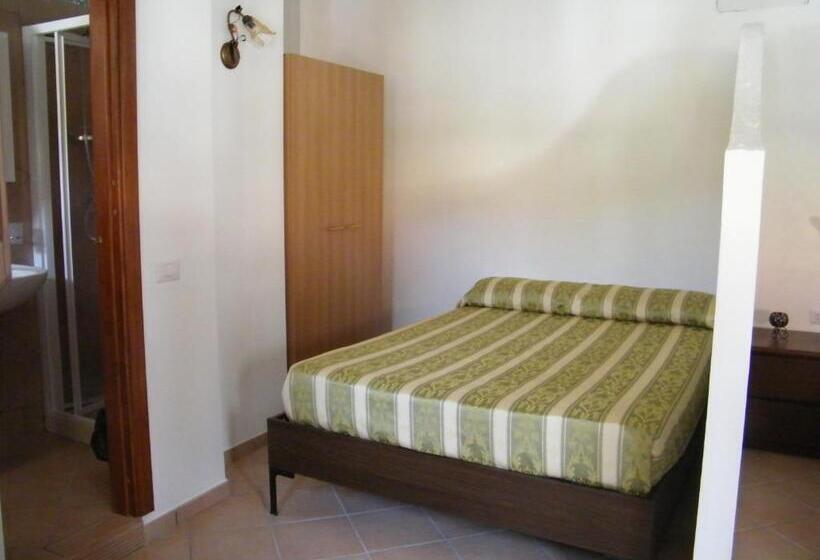 Номер Стандарт Трехместный, Villaggio Tabu