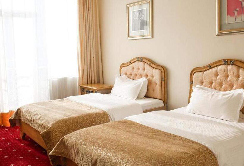 اتاق استاندارد, Visak