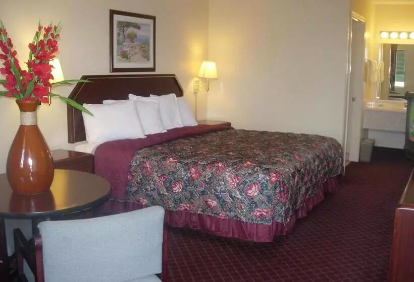 キングサイズベッドのスタンダードルーム, Western Inn & Suites