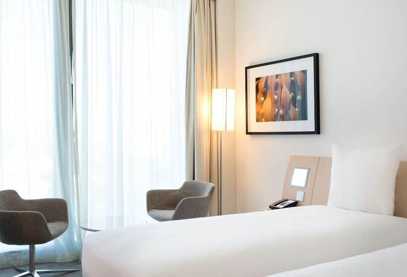 Номер Superior, Novotel Abu Dhabi Al Bustan