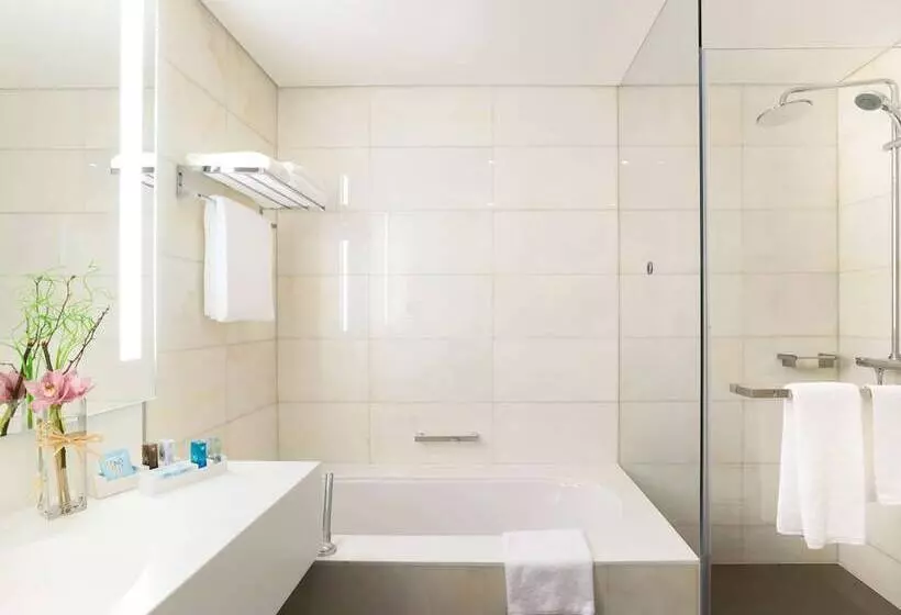 スーペリアースイート, Novotel Abu Dhabi Al Bustan