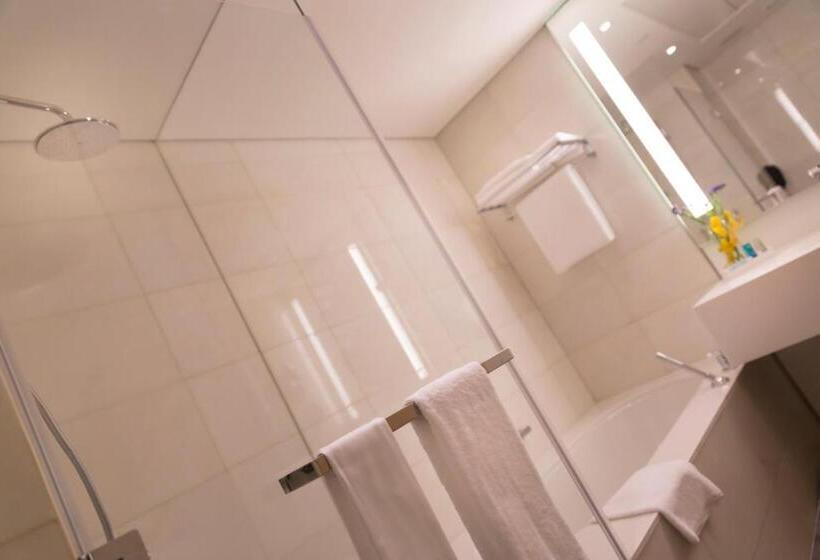 Номер Superior, Novotel Abu Dhabi Al Bustan