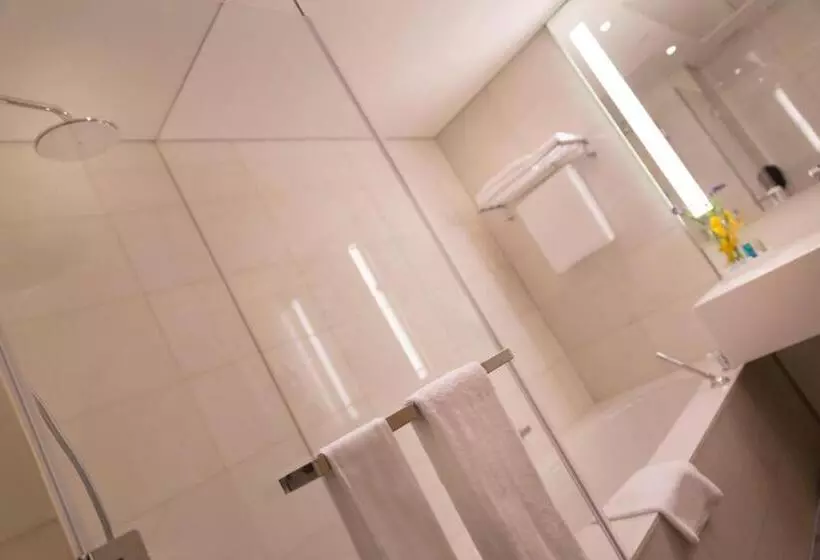 スーペリアールーム, Novotel Abu Dhabi Al Bustan