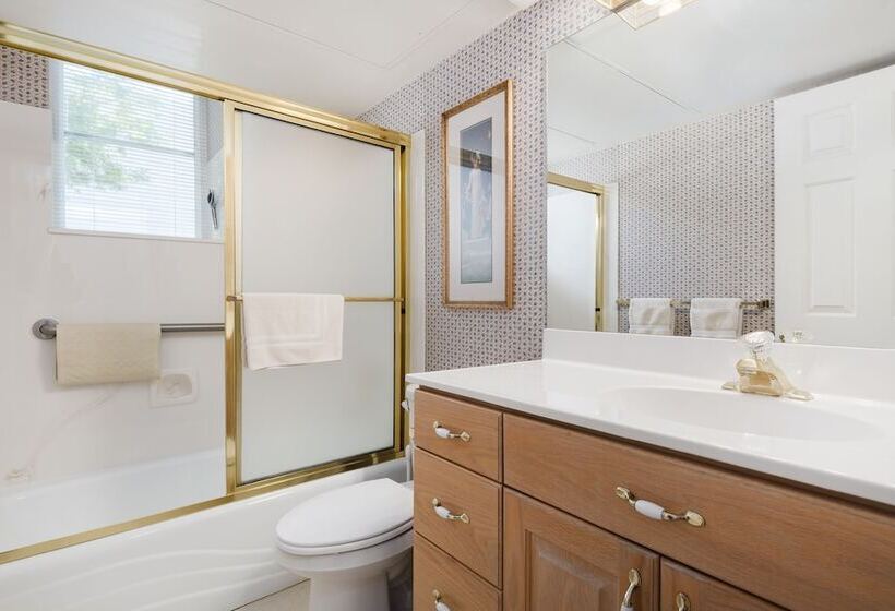 شقة غرفة واحدة, The Kimball At Temple Square