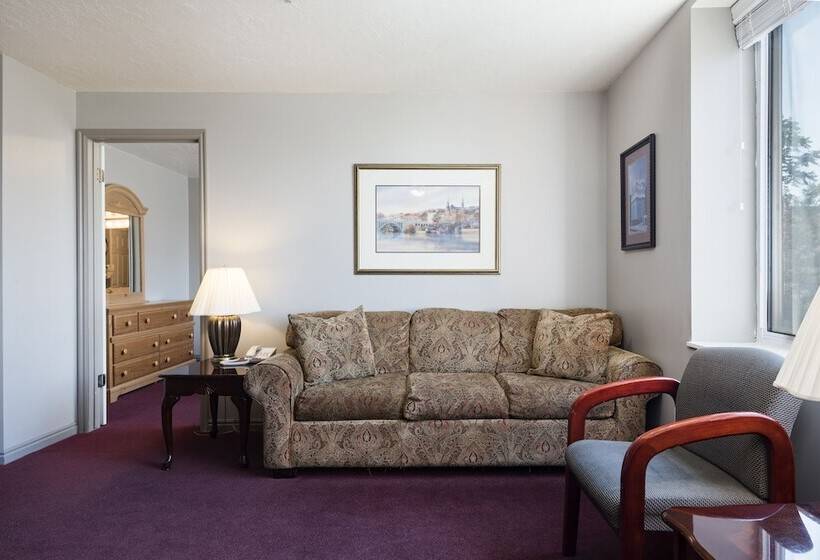 شقة غرفتين, The Kimball At Temple Square