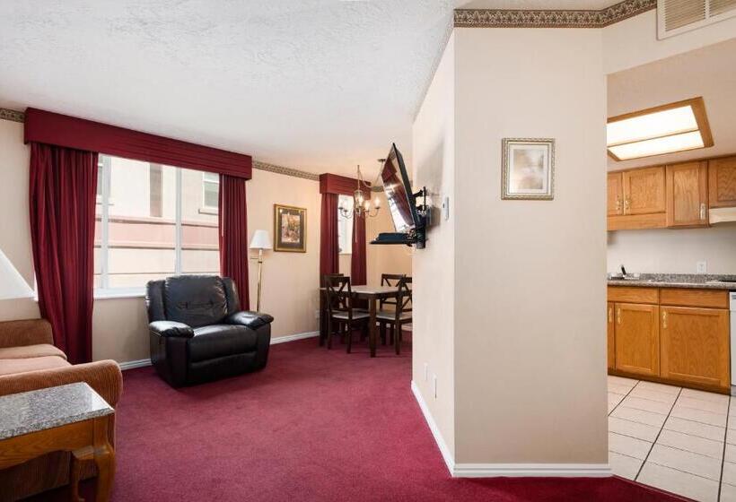 شقة غرفتين, The Kimball At Temple Square