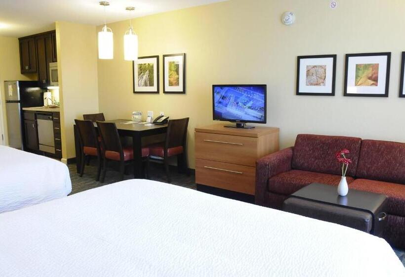 إستوديو قياسى, Towneplace Suites Redding