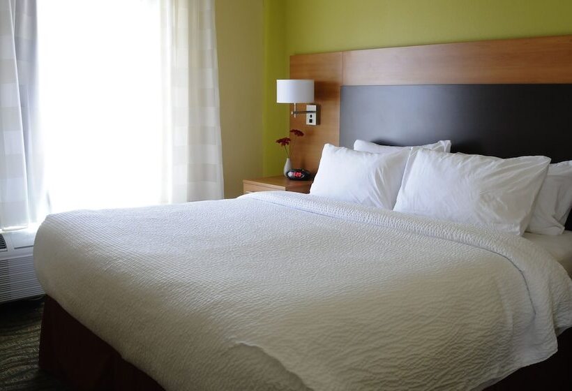 جناح غرفتين نوم, Towneplace Suites Redding