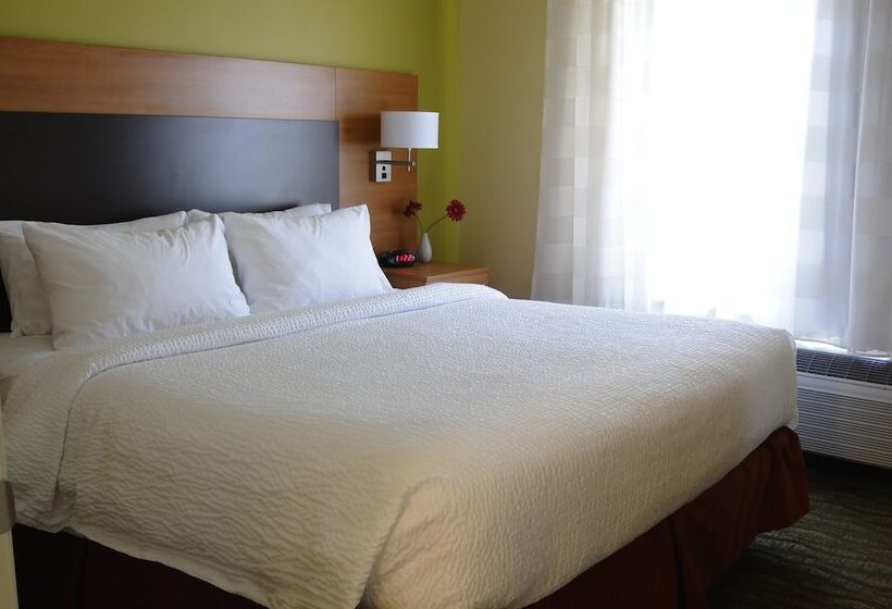 جناح غرفتين نوم, Towneplace Suites Redding
