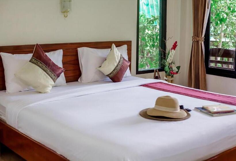 수영장 전망 방갈로, The Vatika Resort And Spa