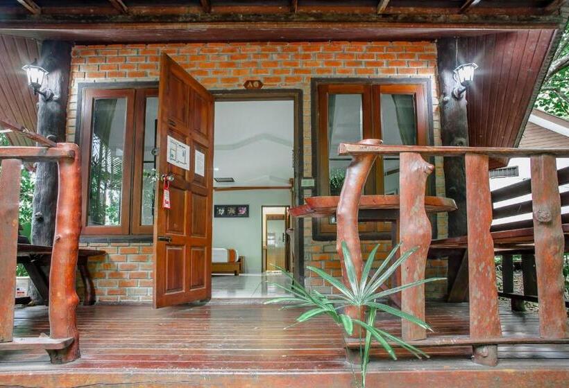 패밀리 방갈로, The Vatika Resort And Spa