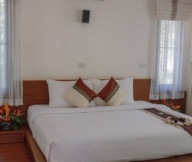 수영장 전망 방갈로, The Vatika Resort And Spa