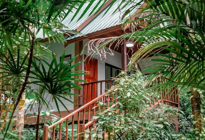 수영장 전망 방갈로, The Vatika Resort And Spa