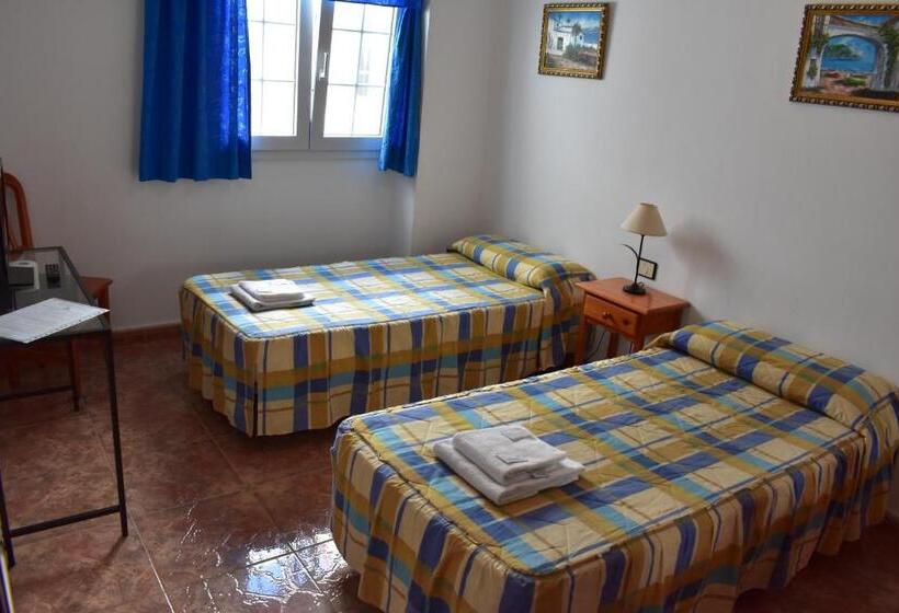 Номер Стандарт Совместная Ванная, La Fonda Aeropuerto