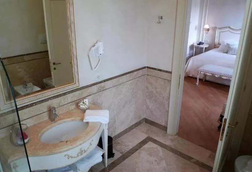 Comfort-huone, Garda Hotel San Vigilio Golf